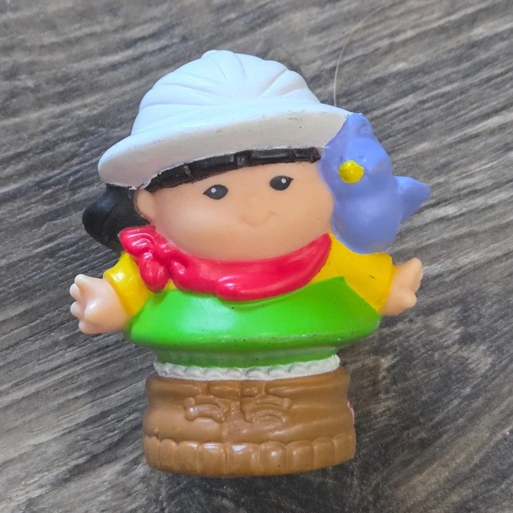 Fisher-Price Little People Sonya Lee Zoo Keeper Collectible Vintage 2001